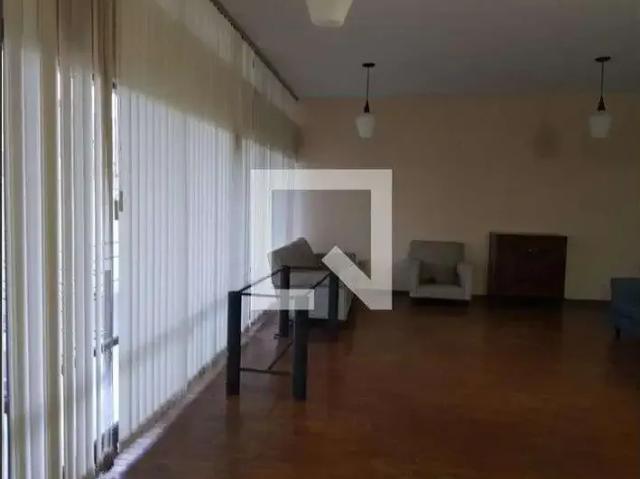 Casa / Sobrado para Venda em Belo Horizonte/MG Serra 4 Quartos