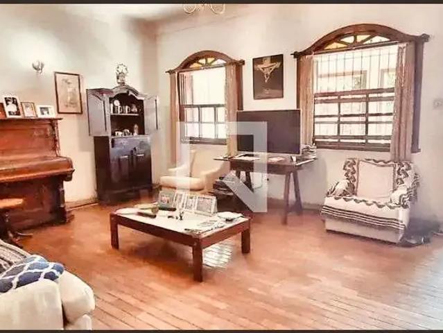 Casa / Sobrado para Venda em Belo Horizonte/MG Serra 5 Quartos