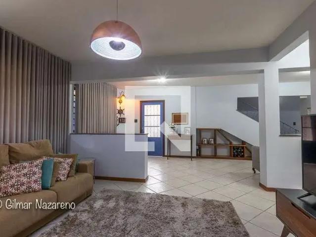 Casa / Sobrado para Venda em Belo Horizonte/MG Serra 5 Quartos