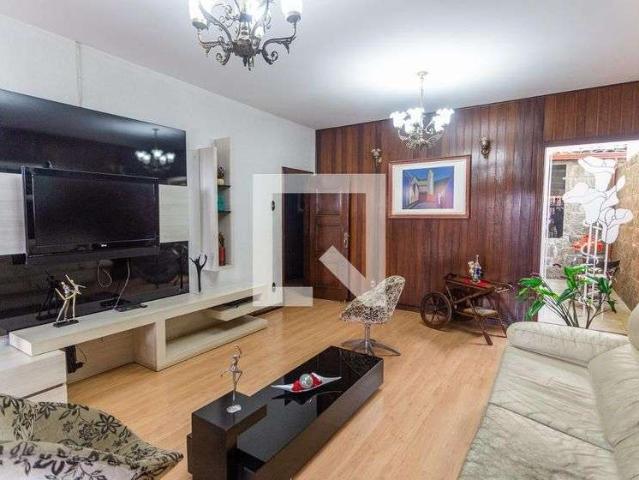 Casa / Sobrado para Venda em Belo Horizonte/MG Serra 6 Quartos