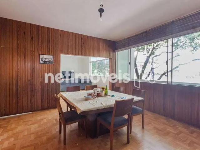 Casa / Sobrado para Venda em Belo Horizonte/MG Serra 6 Quartos