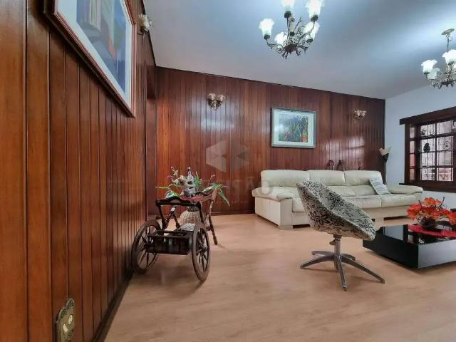 Casa / Sobrado para Venda em Belo Horizonte/MG Serra 6 Quartos