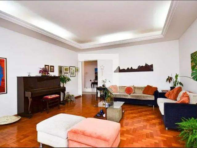 Casa / Sobrado para Venda em Belo Horizonte/MG Serra 7 Quartos