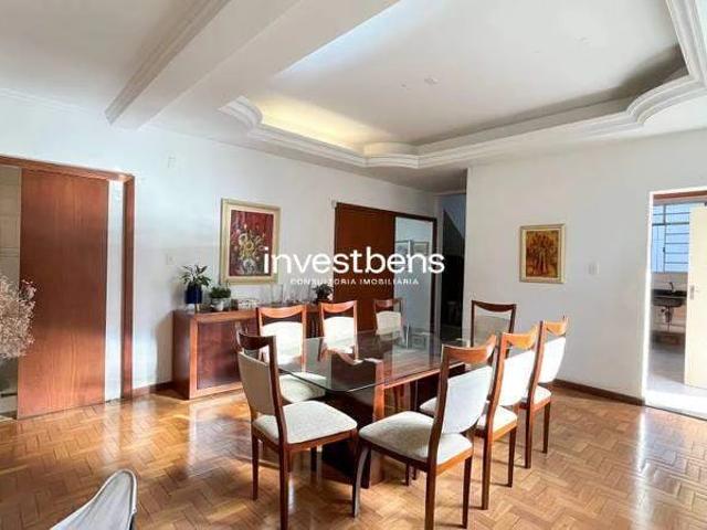 Casa / Sobrado para Venda em Belo Horizonte/MG Serra 7 Quartos