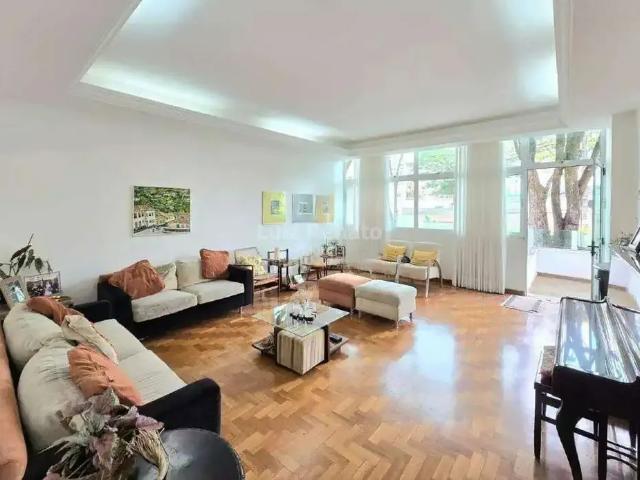 Casa / Sobrado para Venda em Belo Horizonte/MG Serra 7 Quartos