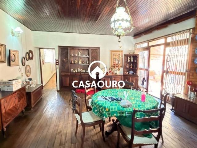 Casa / Sobrado para Venda em Belo Horizonte/MG Serra 7 Quartos