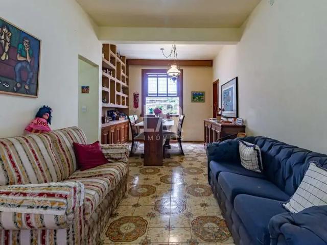 Casa / Sobrado para Venda em Belo Horizonte/MG Serra 8 Quartos