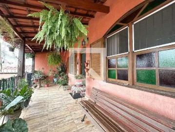 Casa / Sobrado para Venda em Belo Horizonte/MG Serrano 5 Quartos