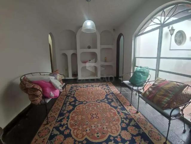 Casa / Sobrado para Venda em Belo Horizonte/MG Sion 5 Quartos
