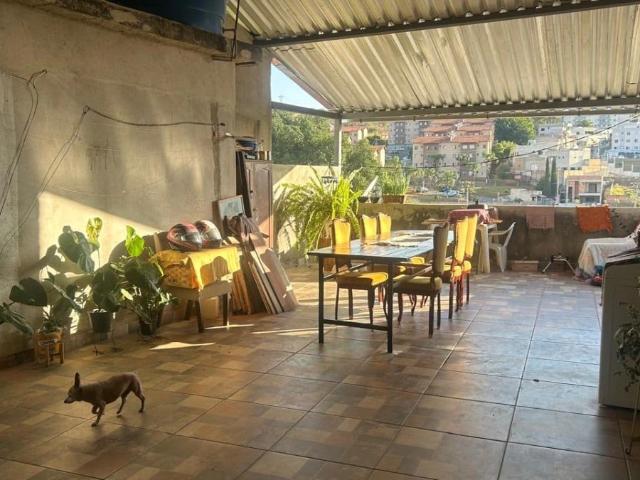 Casa / Sobrado para Venda em Belo Horizonte/MG Solar do Barreiro Barreiro 4 Quartos
