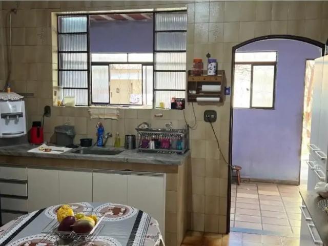 Casa / Sobrado para Venda em Belo Horizonte/MG Tirol 4 Quartos