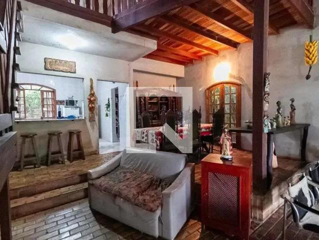 Casa / Sobrado para Venda em Belo Horizonte/MG Trevo 3 Quartos