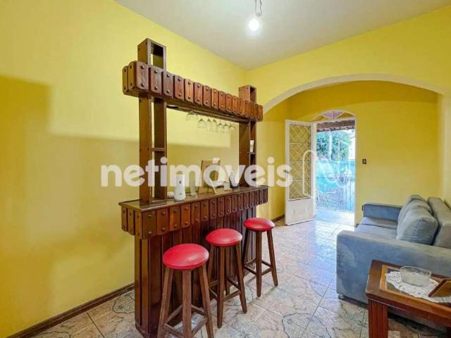 Casa / Sobrado para Venda em Belo Horizonte/MG Universitário 3 Quartos