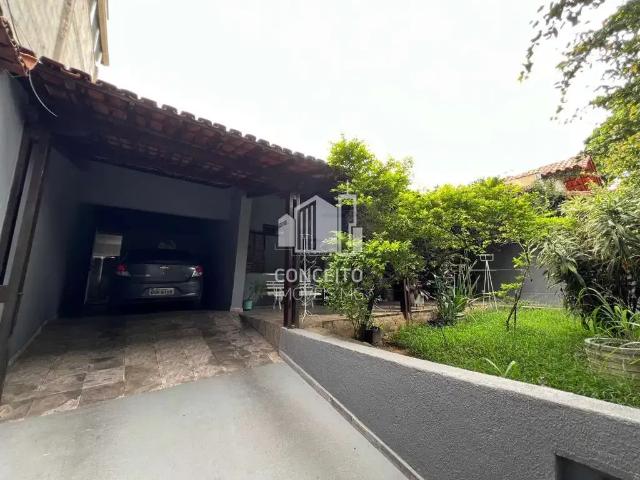 Casa / Sobrado para Venda em Belo Horizonte/MG Universitário 4 Quartos