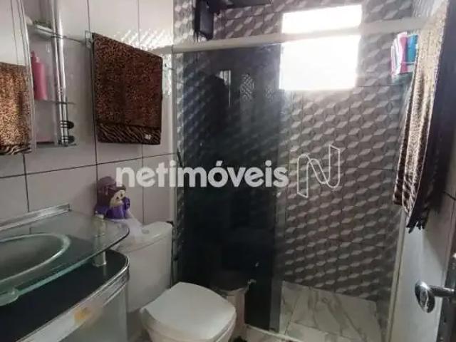 Casa / Sobrado para Venda em Belo Horizonte/MG Vera Cruz 6 Quartos