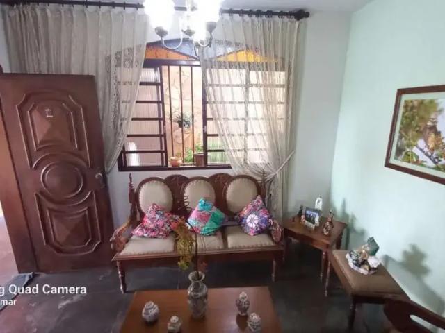 Casa / Sobrado para Venda em Belo Horizonte/MG Vila Cloris 4 Quartos