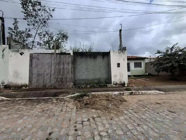 Casa / Sobrado para Venda em Belo Jardim/PE Euno Andrade da Silva 2 Quartos