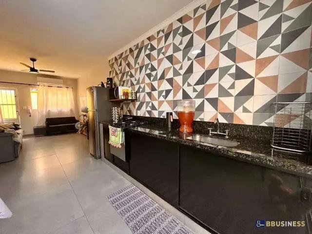 Casa / Sobrado para Venda em Bertioga/SP Maitinga 2 Quartos