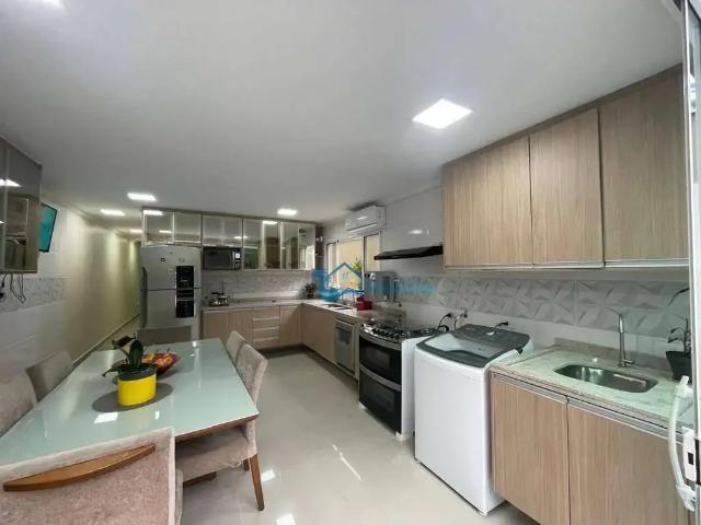 Casa / Sobrado para Venda em Bertioga/SP Maitinga 5 Quartos