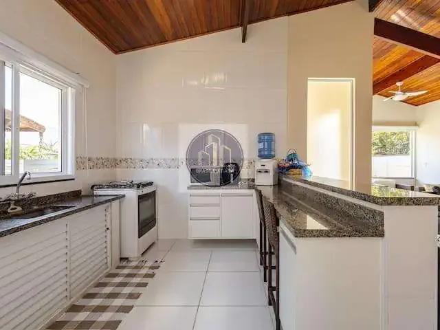 Casa / Sobrado para Venda em Bertioga/SP Morada da Praia 4 Quartos