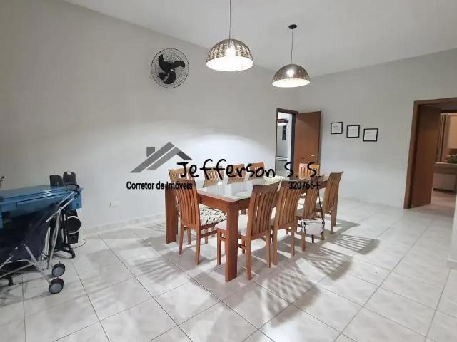 Casa / Sobrado para Venda em Bertioga/SP Centro 6 Quartos