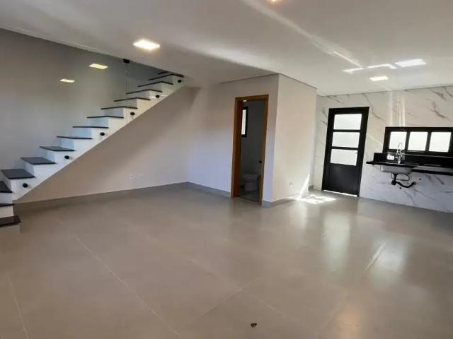 Casa / Sobrado para Venda em Bertioga/SP Centro 2 Quartos