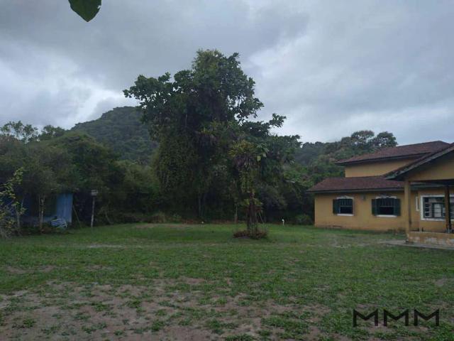 Casa / Sobrado para Venda em Bertioga/SP Guaratuba 8 Quartos