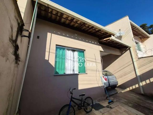 Casa / Sobrado para Venda em Betim/MG Marimbá 2 Quartos