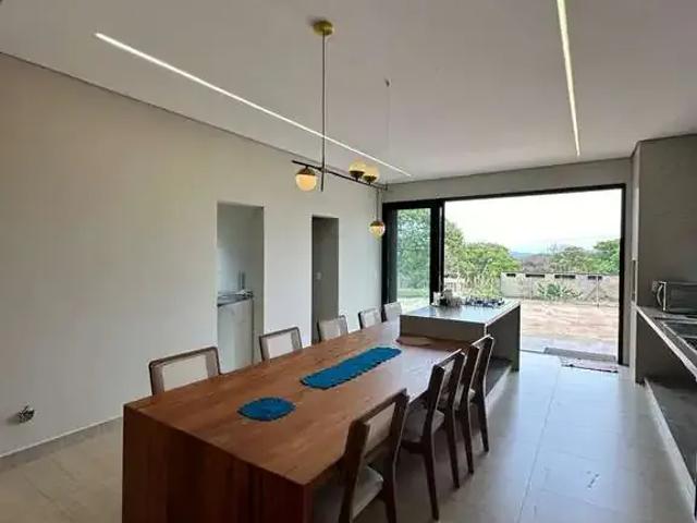 Casa / Sobrado para Venda em Betim/MG Açude 4 Quartos