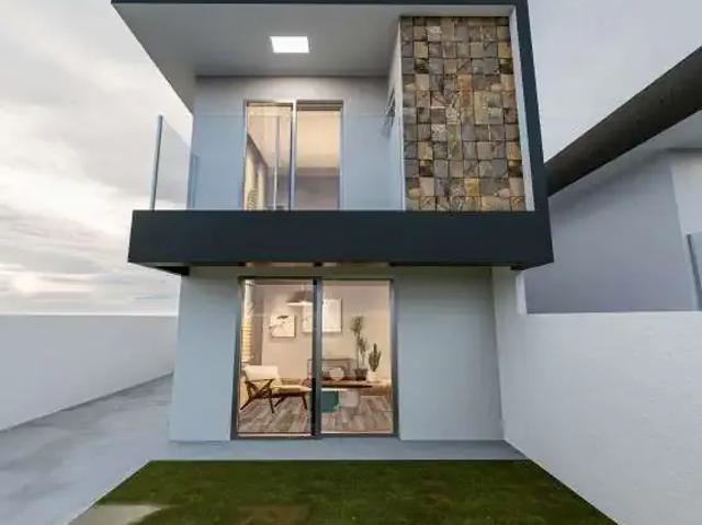 Casa / Sobrado para Venda em Betim/MG Alvorada 3 Quartos