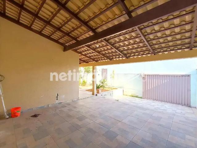 Casa / Sobrado para Venda em Betim/MG Amazonas 3 Quartos