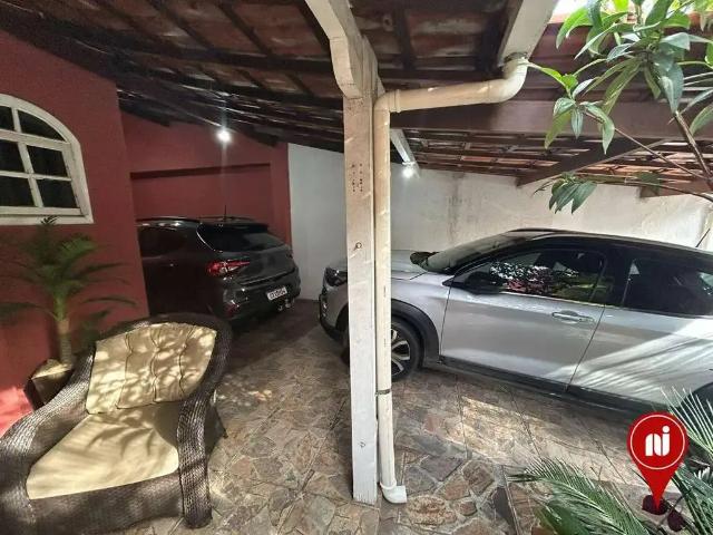 Casa / Sobrado para Venda em Betim/MG Bom Retiro 3 Quartos