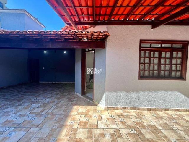 Casa / Sobrado para Venda em Betim/MG Bom Retiro 3 Quartos