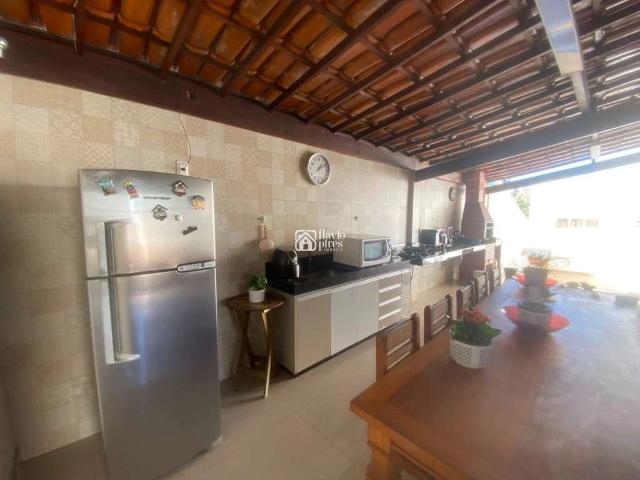 Casa / Sobrado para Venda em Betim/MG Centro 4 Quartos