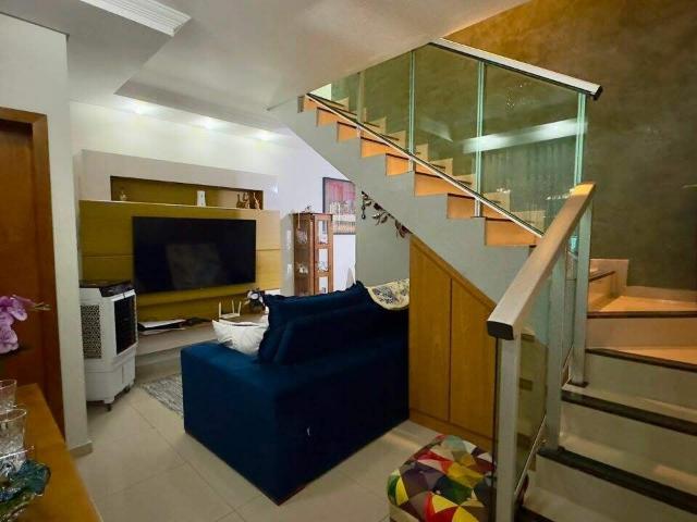 Casa / Sobrado para Venda em Betim/MG Cidade Verde 3 Quartos