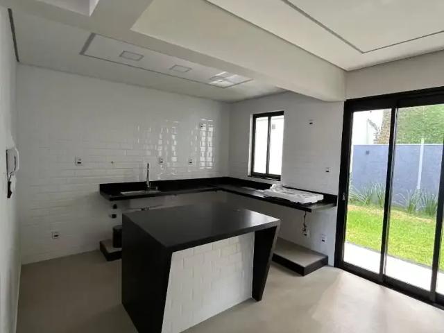 Casa / Sobrado para Venda em Betim/MG Guarujá Mansões 3 Quartos