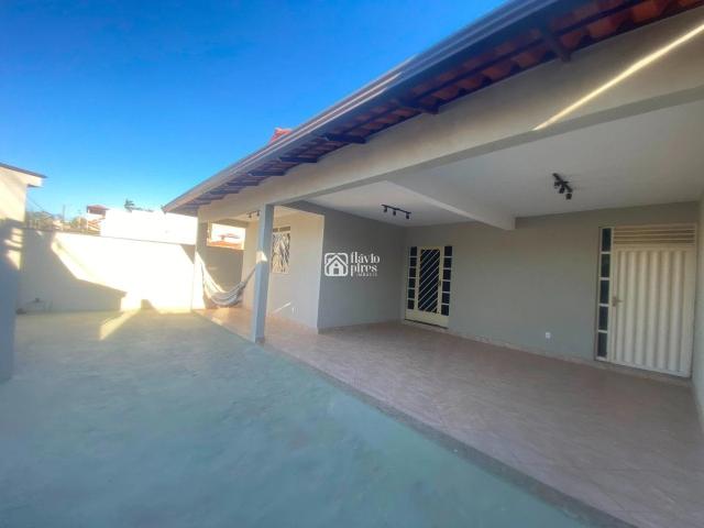 Casa / Sobrado para Venda em Betim/MG Itacolomi 4 Quartos
