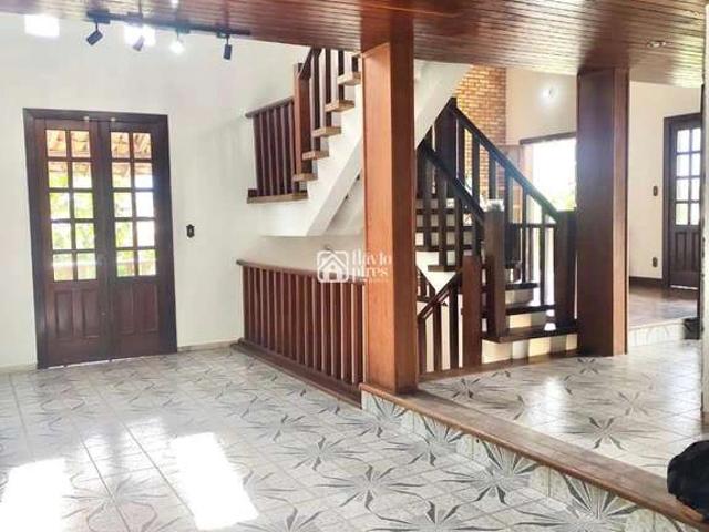 Casa / Sobrado para Venda em Betim/MG Ingá Alto 5 Quartos