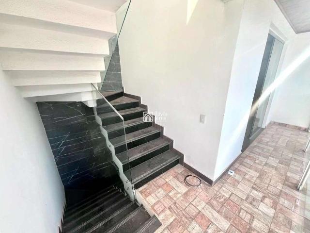 Casa / Sobrado para Venda em Betim/MG Jardim Casa Branca 3 Quartos