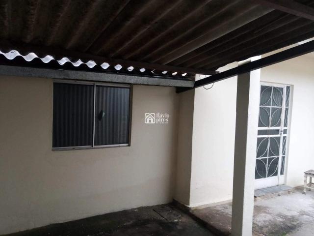 Casa / Sobrado para Venda em Betim/MG Laranjeiras 2 Quartos