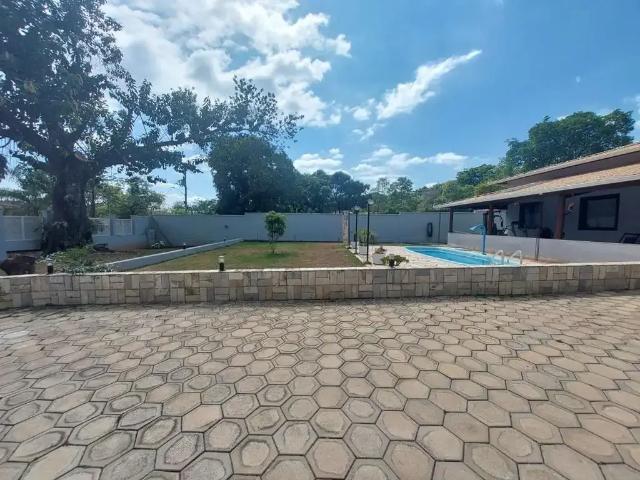 Casa / Sobrado para Venda em Betim/MG Quintas do Godoy 4 Quartos