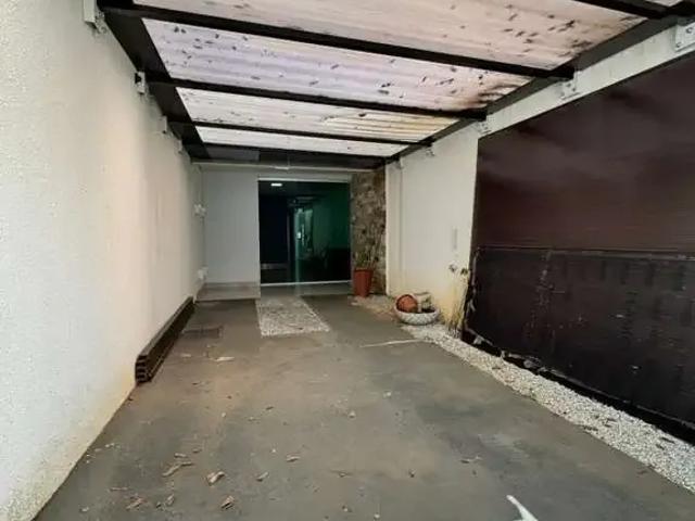 Casa / Sobrado para Venda em Betim/MG Residencial Lagoa 3 Quartos