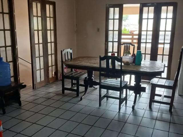 Casa / Sobrado para Venda em Bezerros/PE Centro 3 Quartos