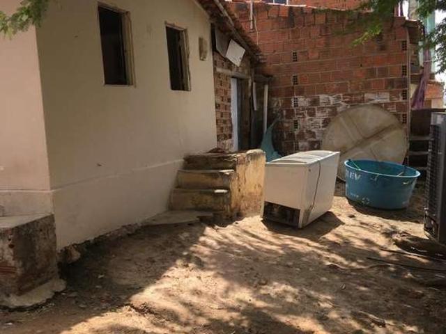 Casa / Sobrado para Venda em Bezerros/PE COHAB 3 Quartos