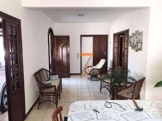 Casa / Sobrado para Venda em Biguaçu/SC Centro 3 Quartos