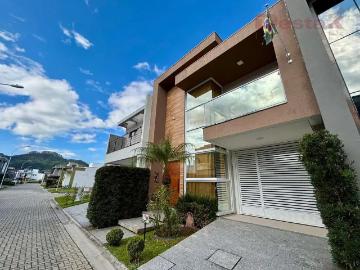 Casa / Sobrado para Venda em Biguaçu/SC Deltaville 3 Quartos