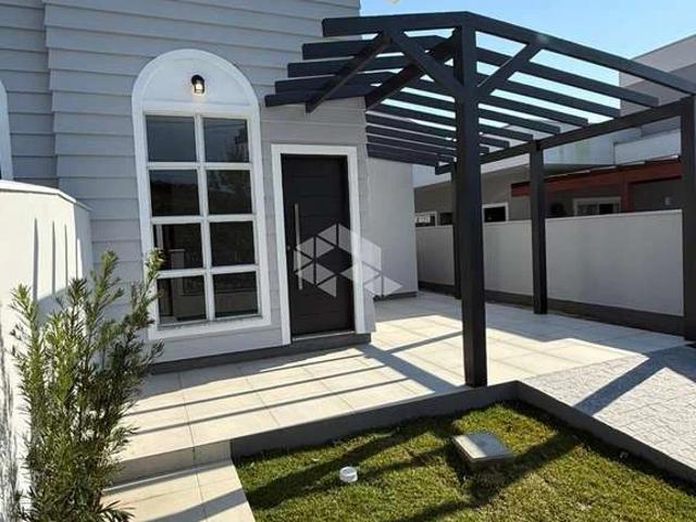 Casa / Sobrado para Venda em Biguaçu/SC Fundos 3 Quartos