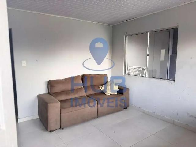 Casa / Sobrado para Venda em Biguaçu/SC Fundos 4 Quartos