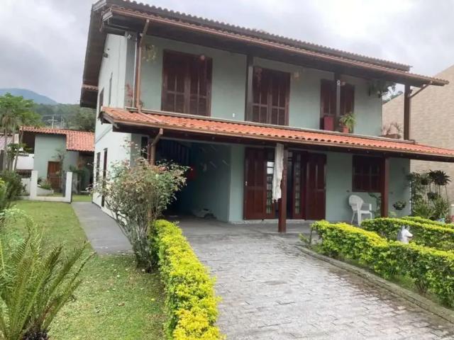 Casa / Sobrado para Venda em Biguaçu/SC São Miguel Guaporanga 4 Quartos