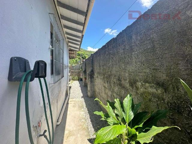 Casa / Sobrado para Venda em Biguaçu/SC Prado 4 Quartos